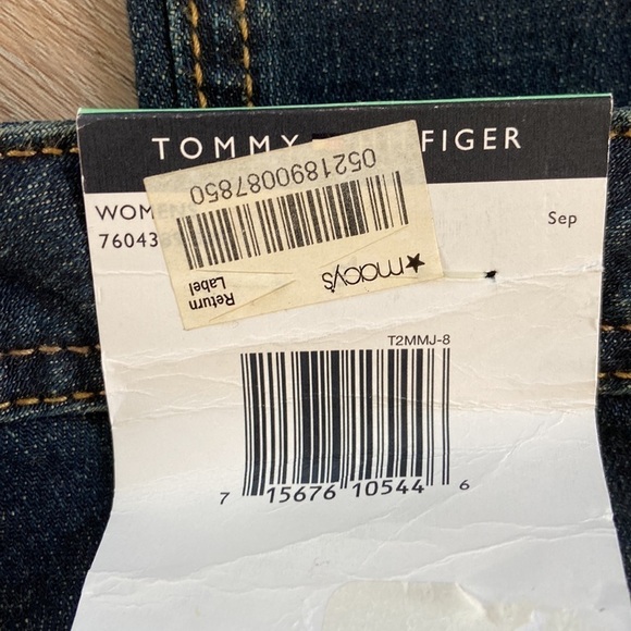 Tommy Hilfiger Freedom Flare Dark Wash Denim Jeans Size 8 NWT - Picture 5 of 16